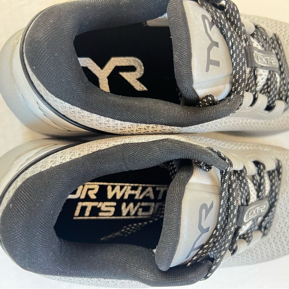 TYR CXT-2 Unisex Trainer Reflective Silver Unisex Athletic Shoes 8 Women 6.5 Men - Picture 8 of 13